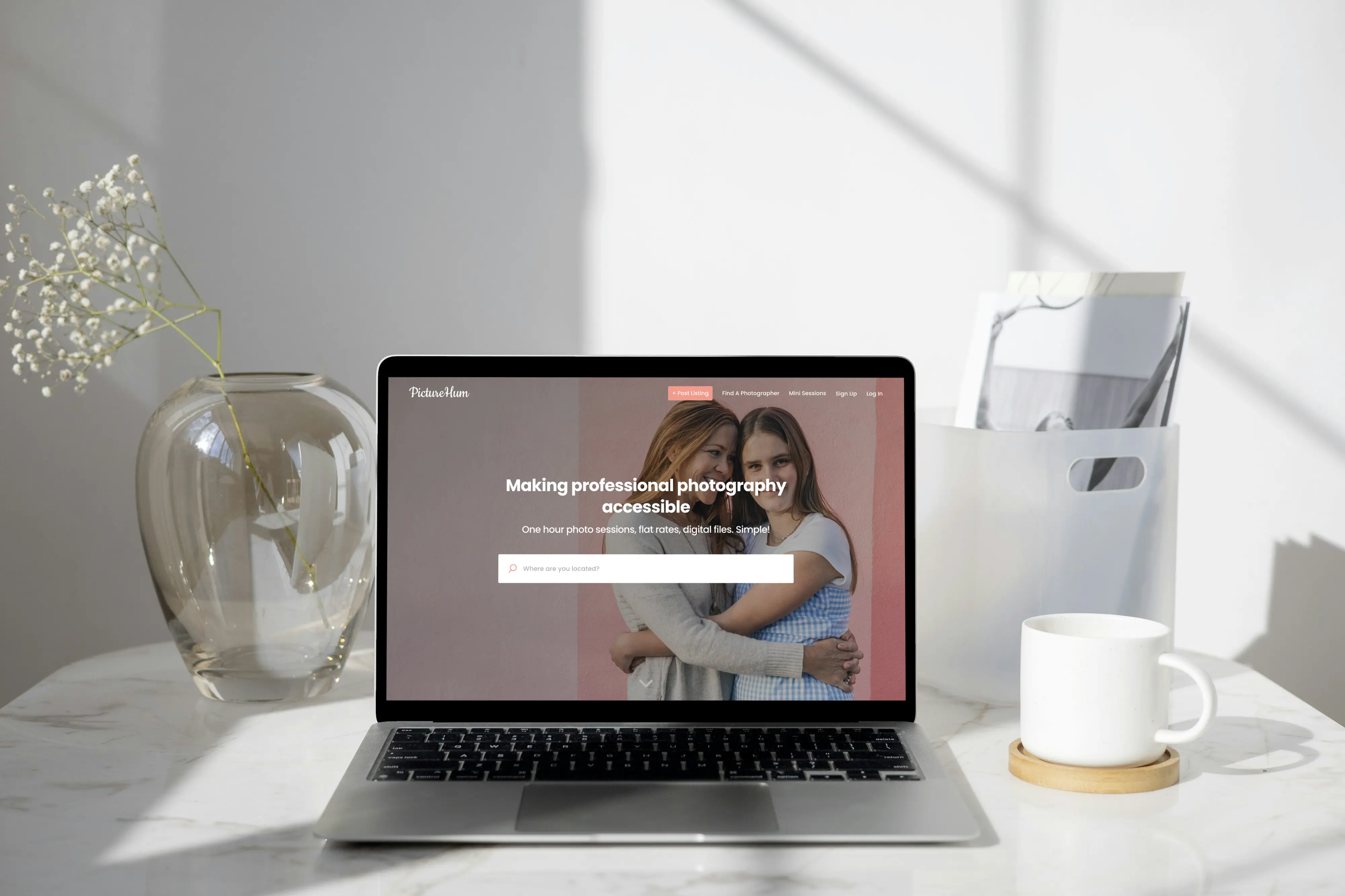PictureHum platform mockup
