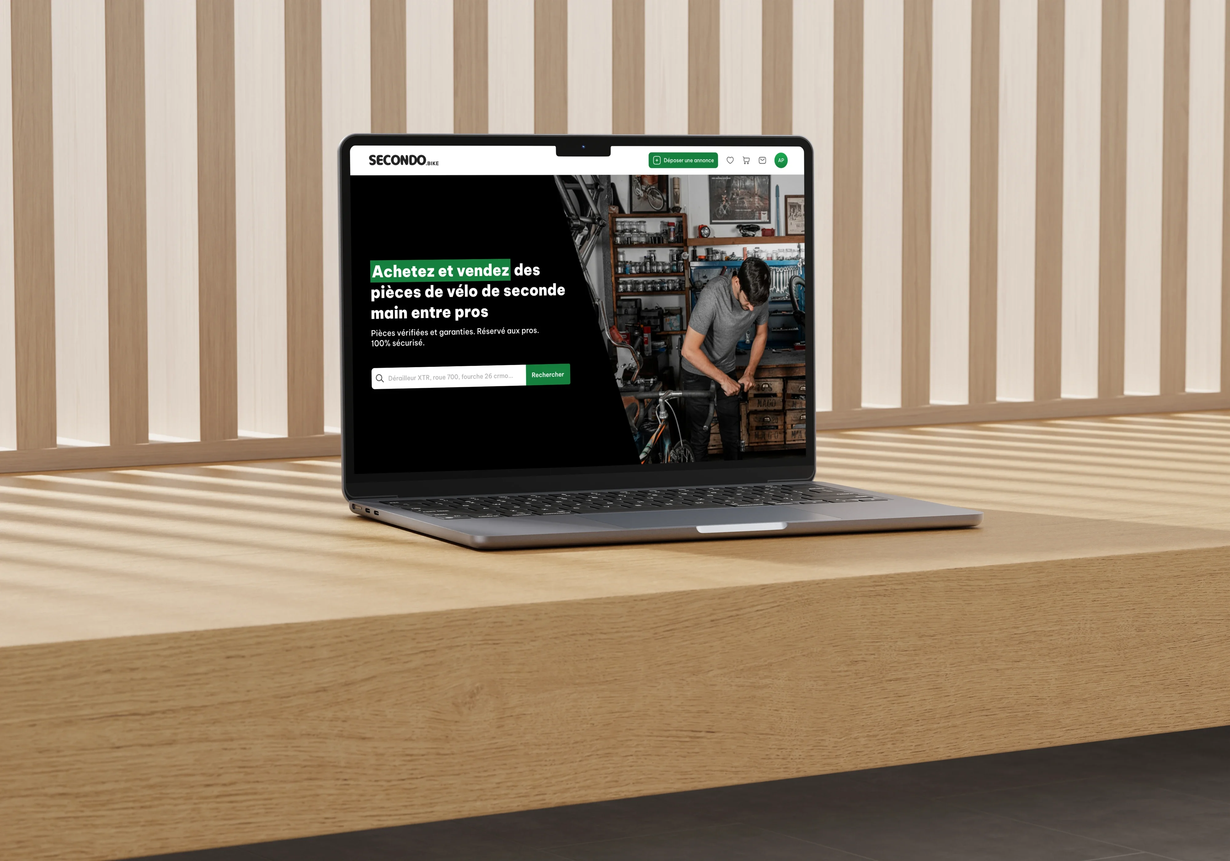 Secondo platform mockup